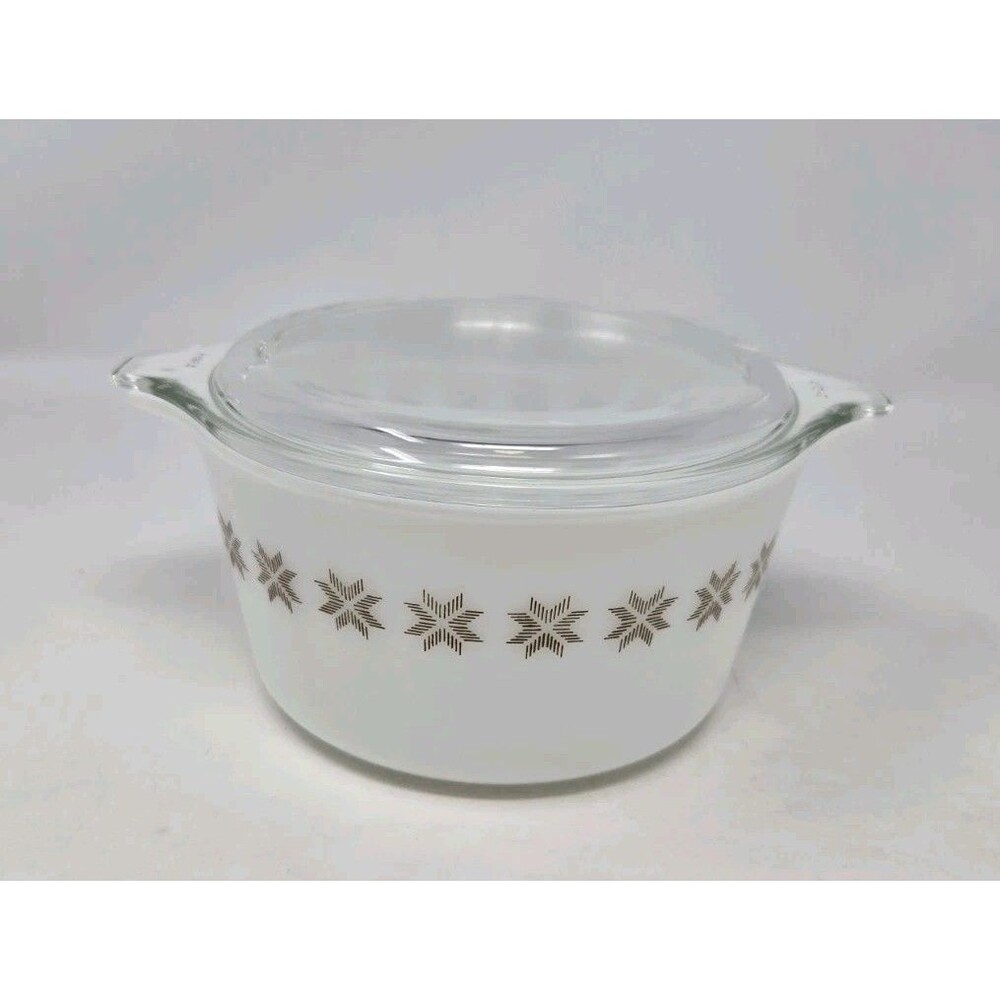 VINTAGE PYREX SMALL CASSEROLE WITH GLASS LID 1 QT #473 TOWN & COUNTRY OVENWARE